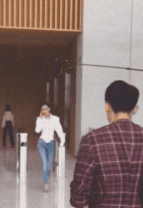 angelababy腿以前粗吗,angelababy腿短