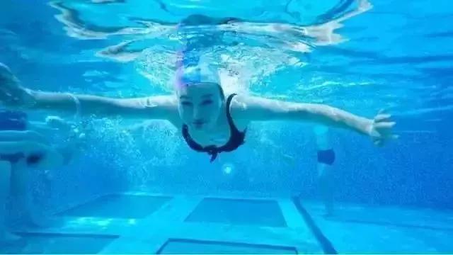 最值得去的游泳池,夏天到了游泳好去处