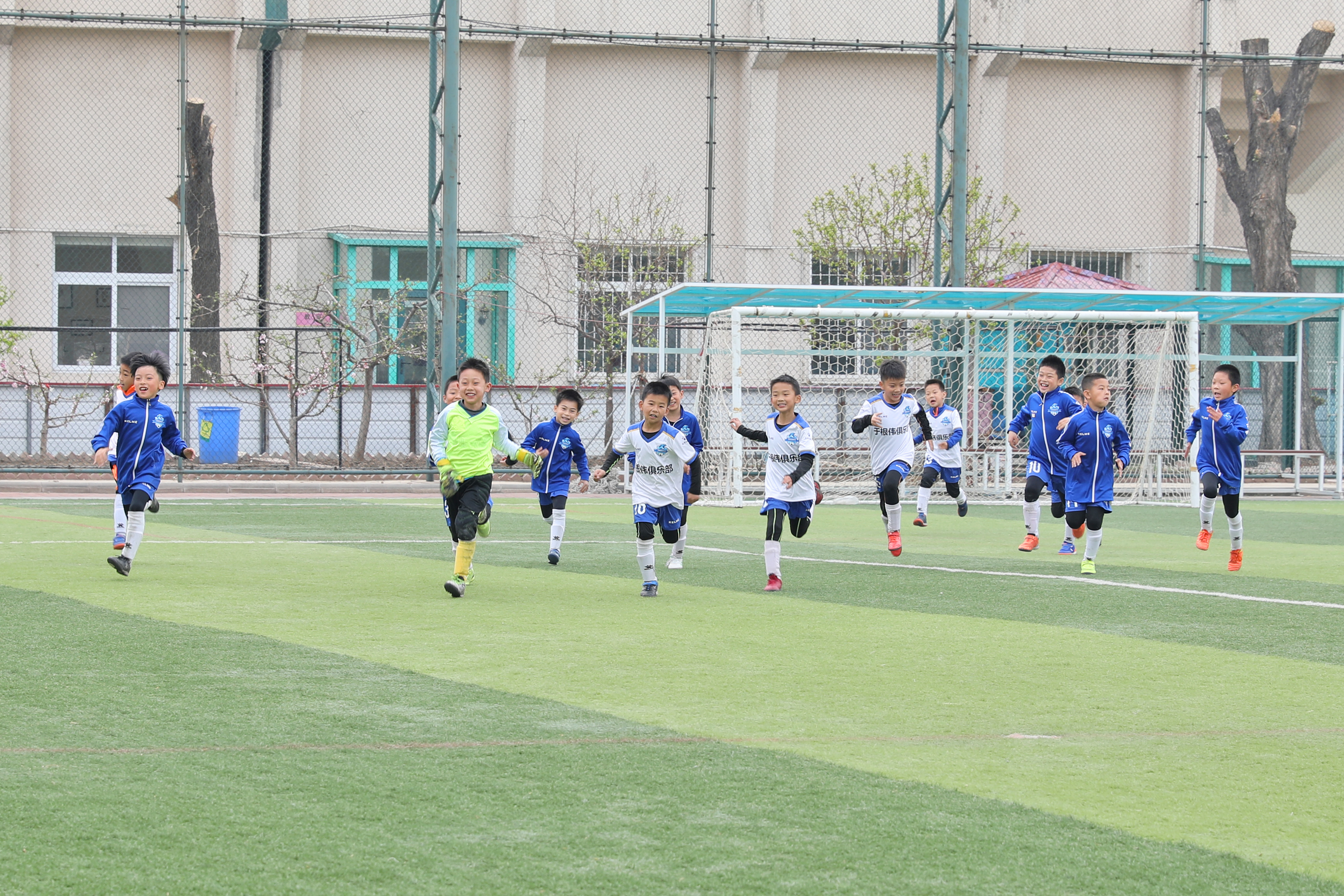 以赛育人见证成长,以赛代练中国帆板队冲刺东京奥运