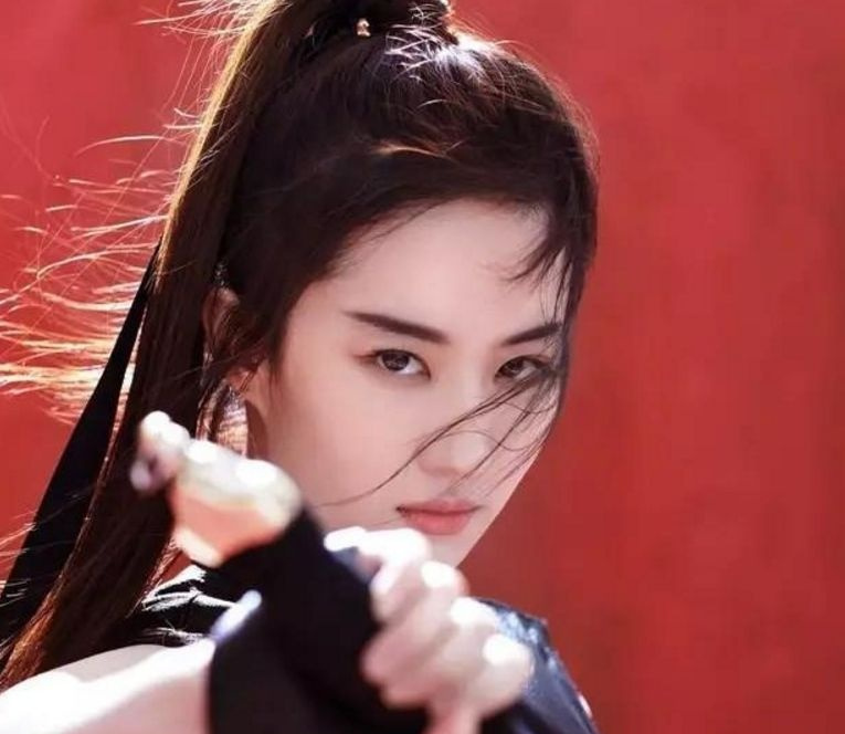 桃花眼杏眼是什么眼型,桃花眼的类型分几种