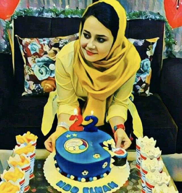 23岁伊朗女足运动员因新冠肺炎去世！生前球场英姿曝光