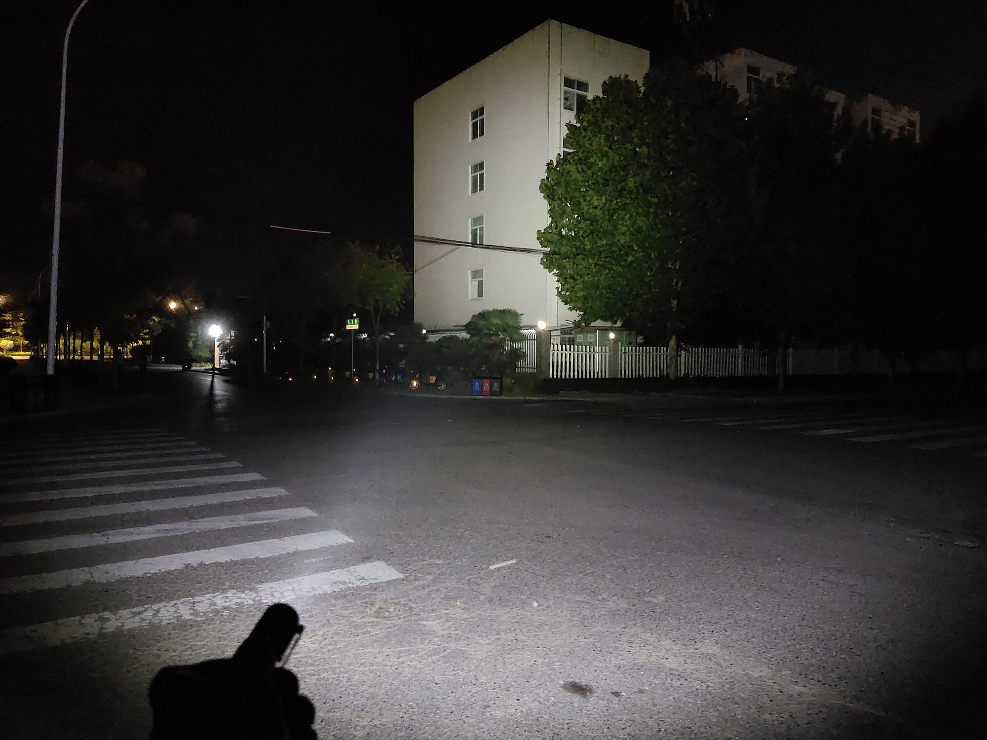 m3pro2鎵嬬數,鍦ㄨ矾涓婃墜鐢祄3pro