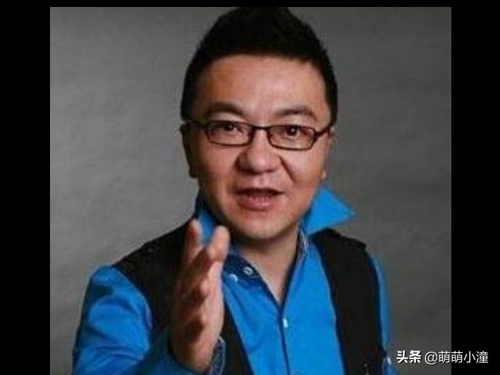 男足被调侃,董方卓点评男足