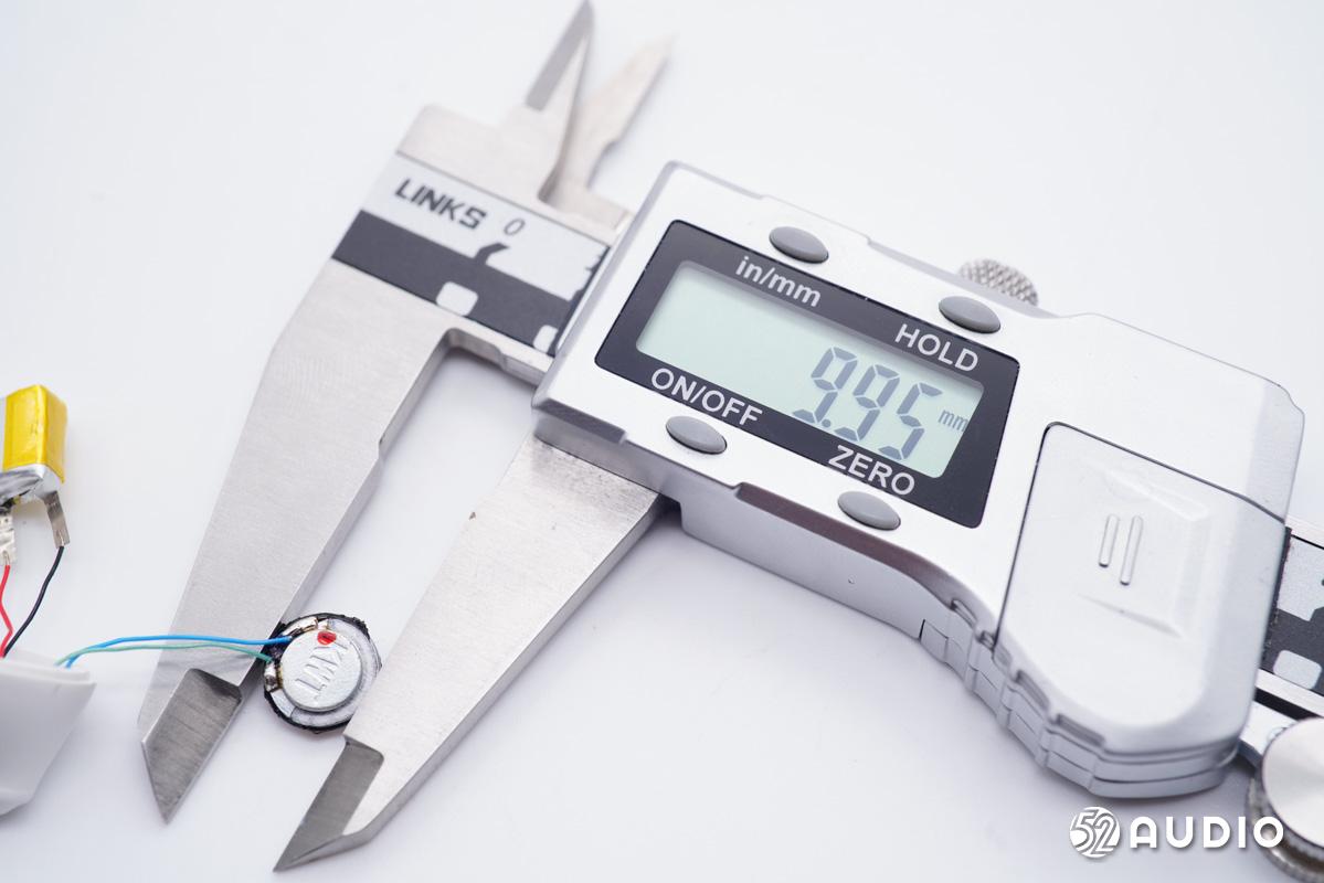 降噪真无线耳机jbl,轻量化监听耳机