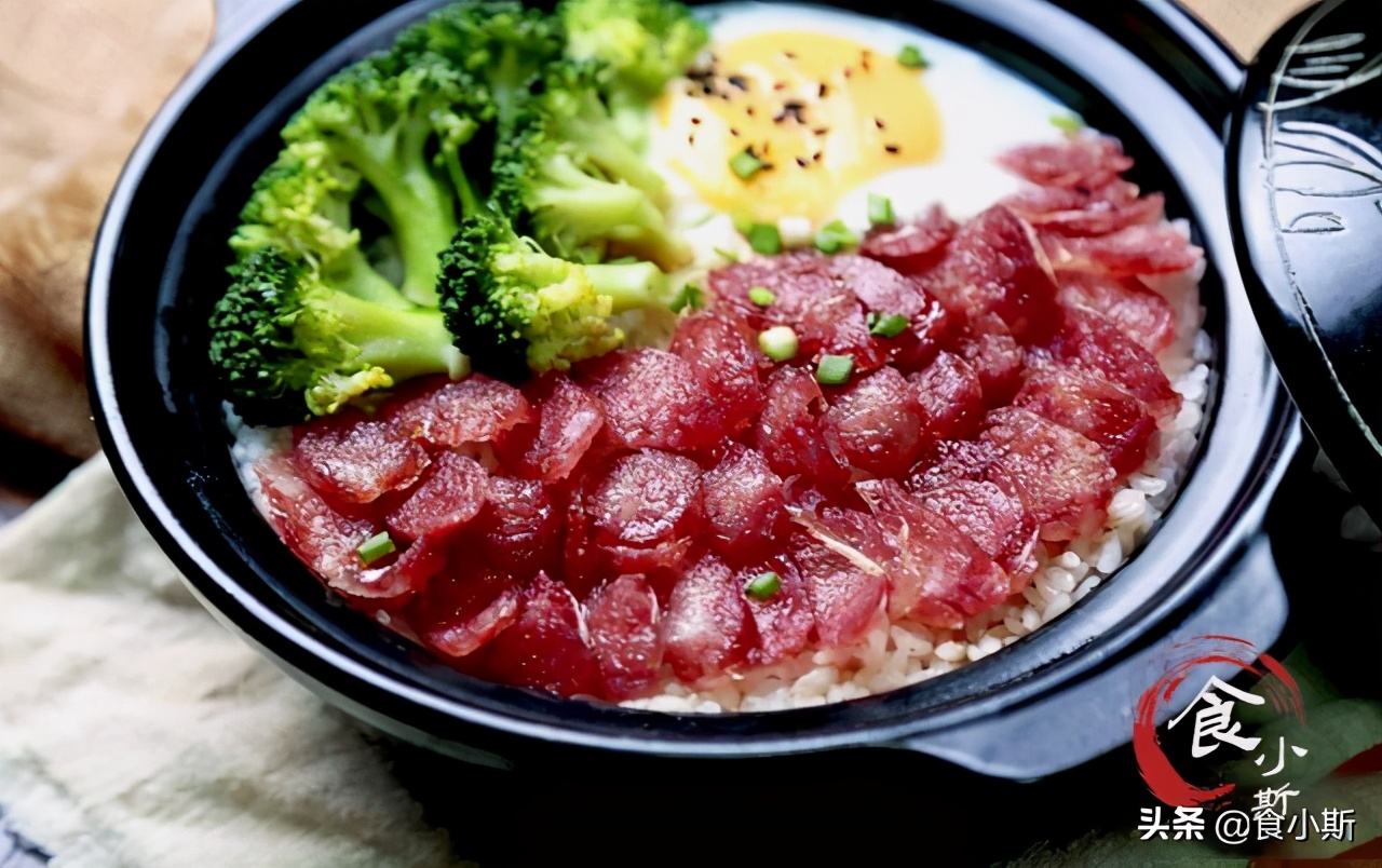 灌肠的家常做法晾晒之前还扎孔吗,灌肠晒干后怎么做好吃