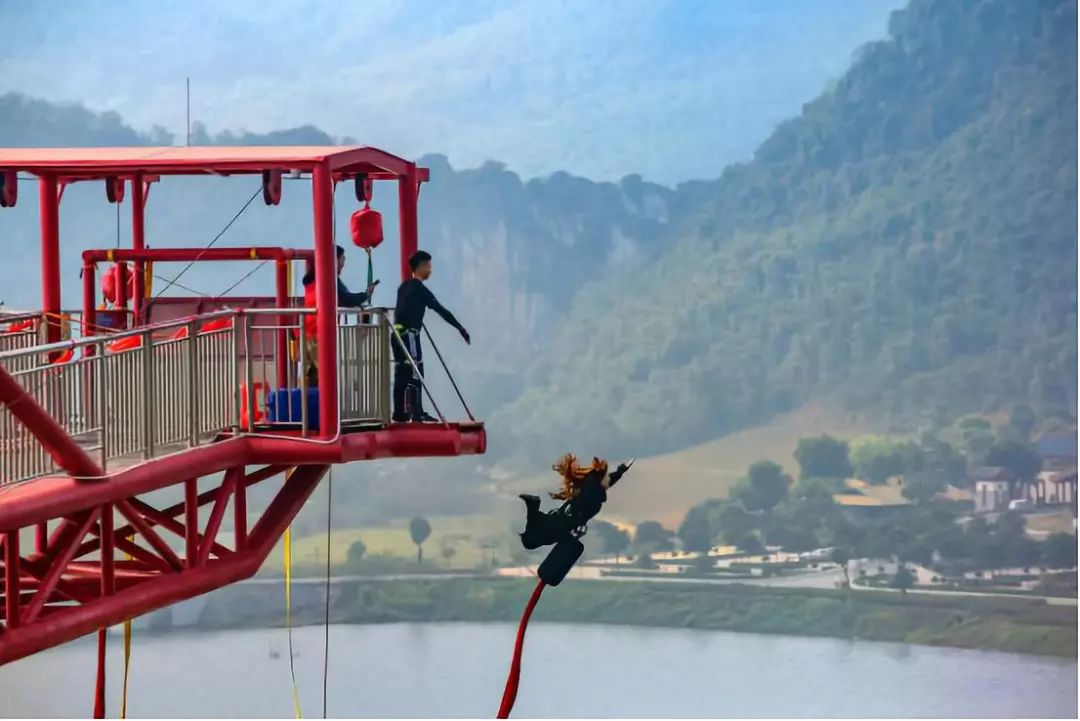 英德宝晶宫详细旅游攻略,宝晶宫旅游攻略大全