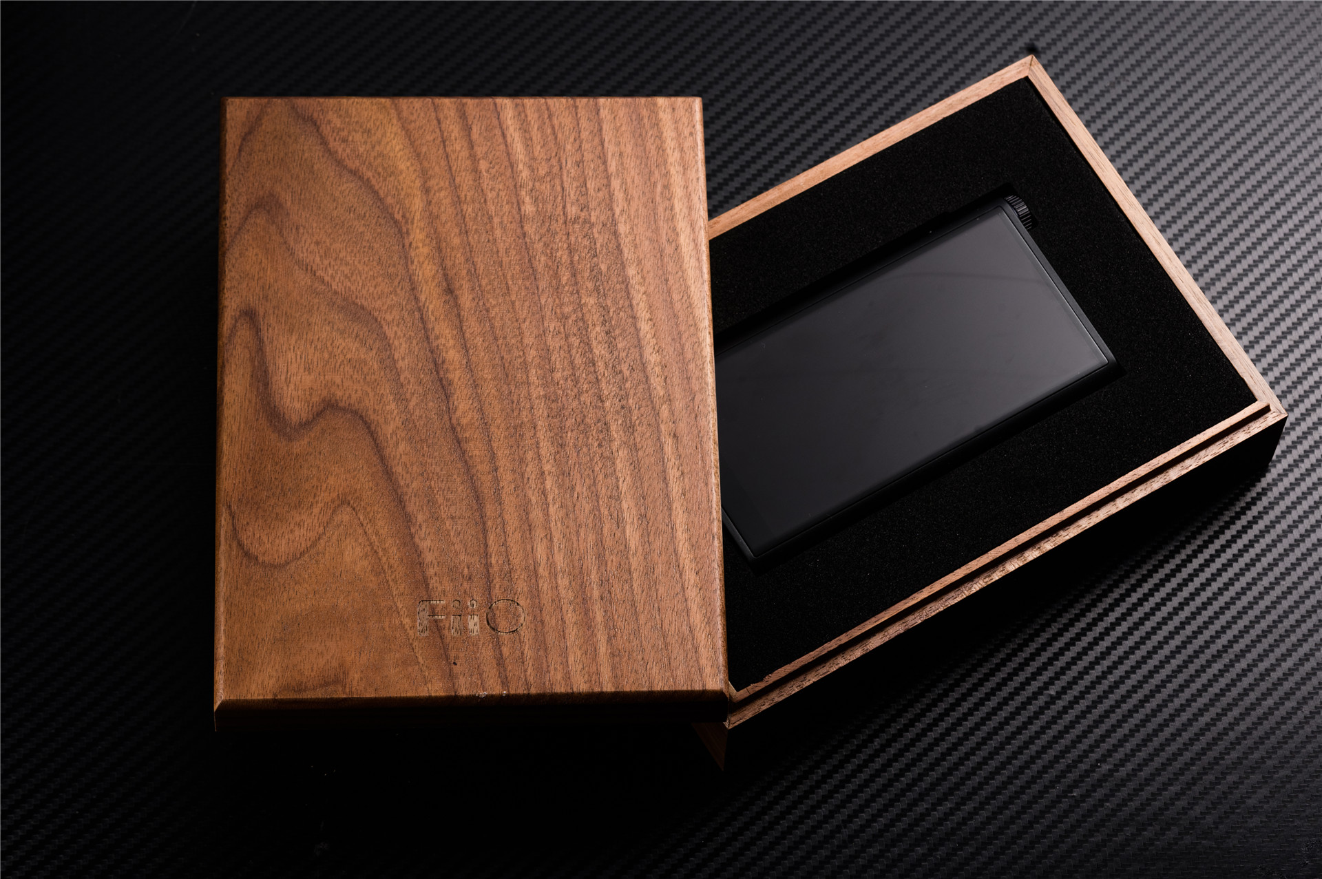 木桶羽翼已丰，飞傲M15简评