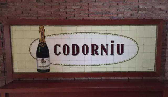 起泡酒的10大问题,起泡酒的正确开启方法