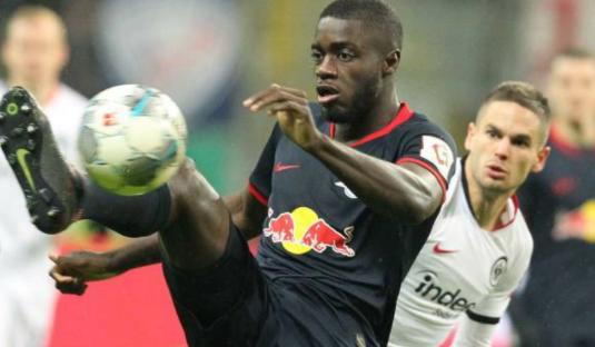 皇马齐祖齐达内,莫拉斯退役了吗