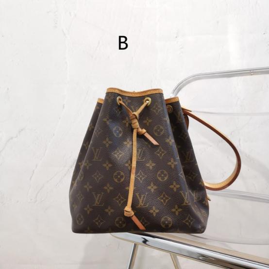 lv包包回收靠谱吗,老款lv中古包包回收