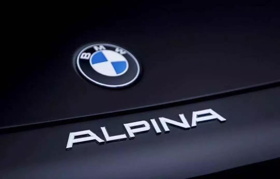 宝马z8007,007里的z8