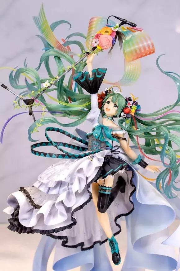 一面墙的手办值一套房,一整面墙的手办