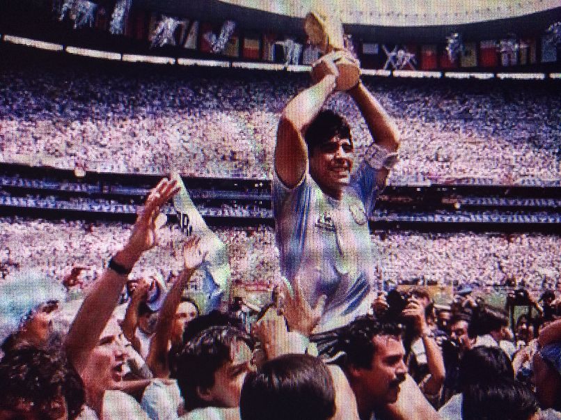 用一句话形容这场比赛世界杯,用一句话概括世界杯