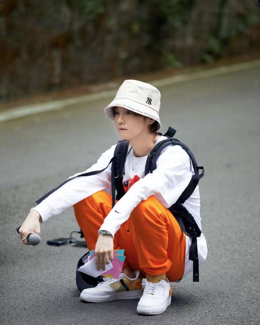 北京爷们鹿晗,鹿晗很爷们