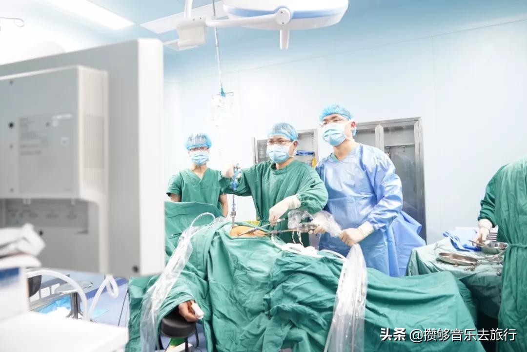 开诊了！彭山区中医医院新院区，首日运行顺利