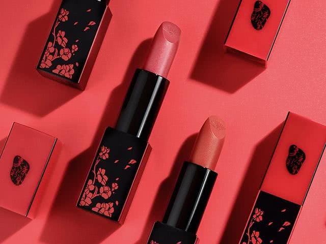 金属鲜亮口红,金闪大红色口红