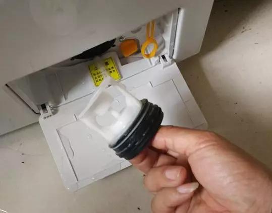 洗衣机久了没用有脏东西怎么清洗,滚筒洗衣机洗不干净怎么清理