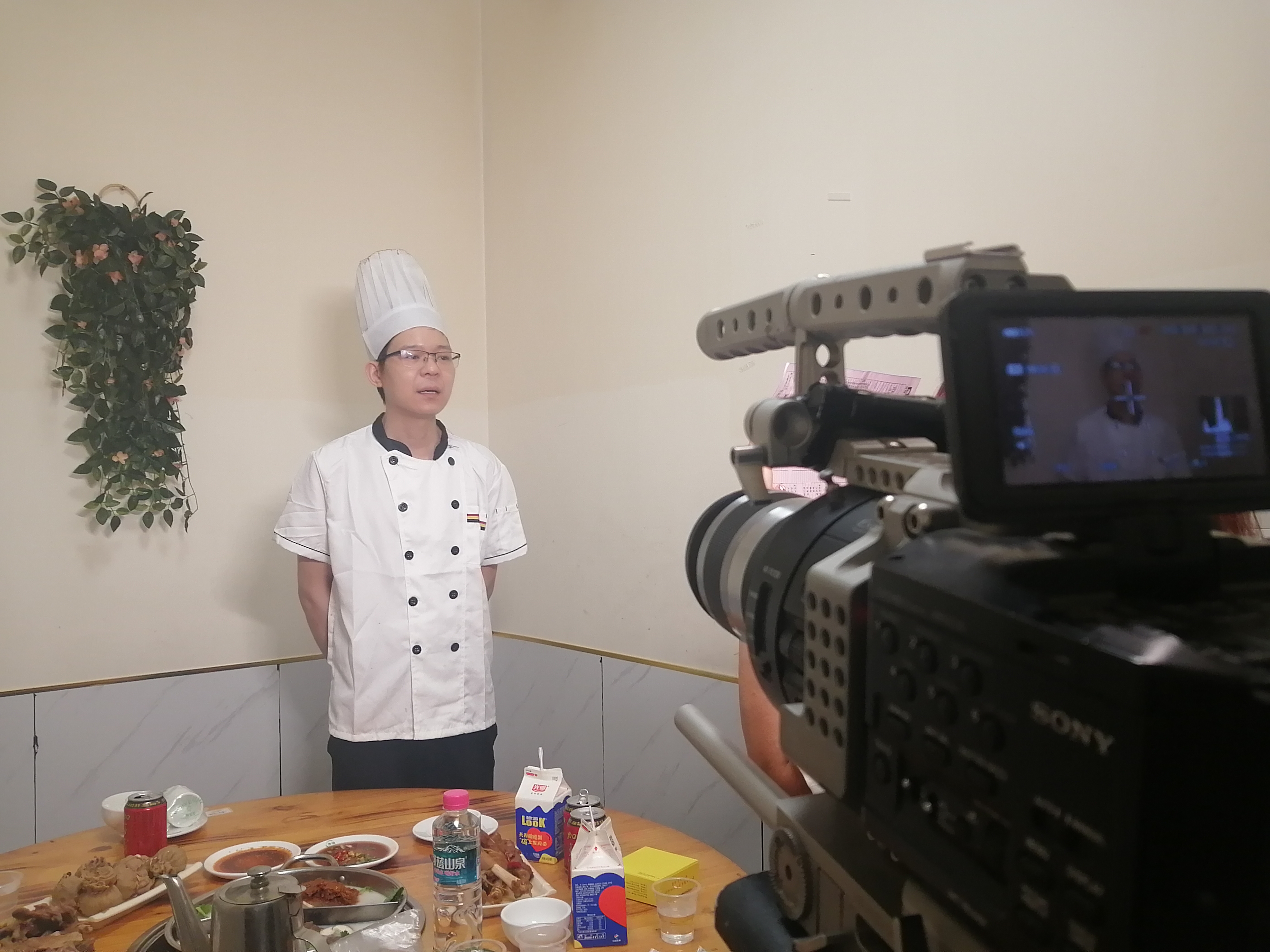 驻马店市驿城区小香驴火锅店,郑州航空港区豫东小香驴火锅店