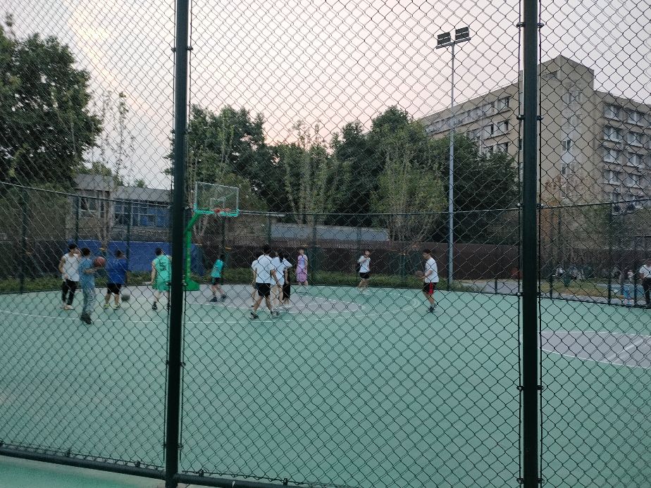 西安市的繁华地方小寨,西安小寨公园有哪些