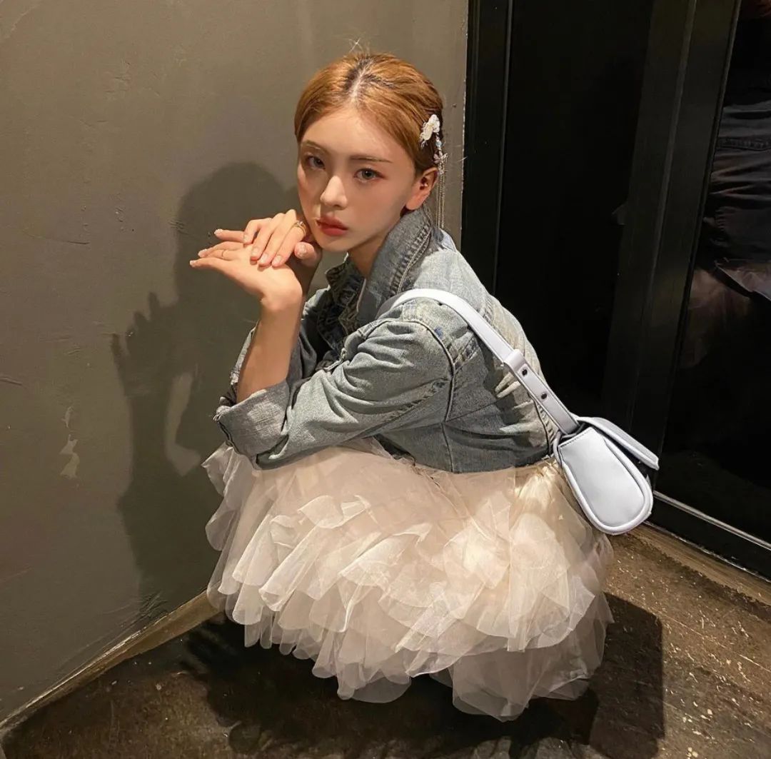 时尚年轻的韩国头饰,韩国女孩很会化妆