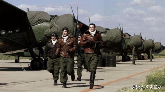 中国空军八壮士轰炸日本九州,精神*弹炸**胜航空*弹炸**