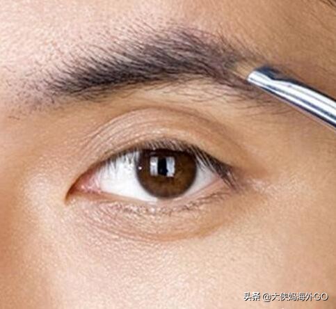 男士化妆教程日常妆化妆顺序表,男士早上化妆步骤