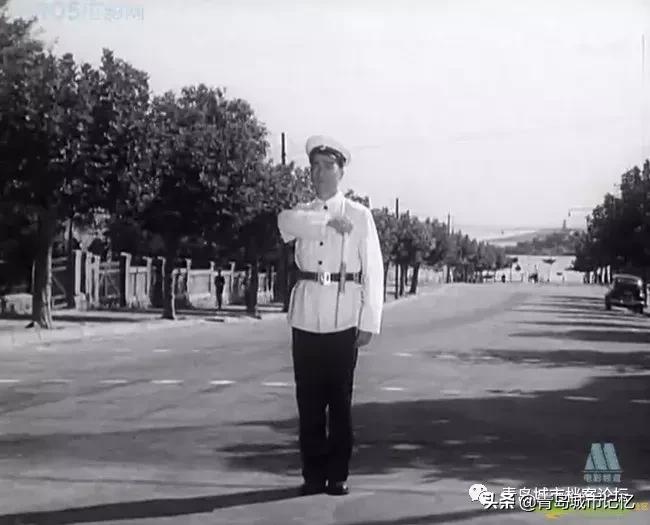 老电影小小足球队,60年代老电影小足球队员完整版