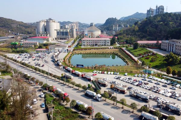 战疫情勇攻坚促发展,坚定信心战疫情齐心协力促生产