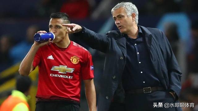 桑切斯是如何从阿森纳到曼联的,桑切斯在曼联为什么失败