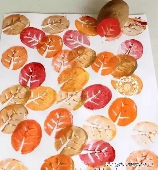 幼儿创意美术花瓣拓印,如何创作一幅优秀的蔬果拓印画