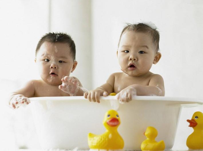 如何帮孩子摆脱尿床绘本,怎样帮5岁孩子戒掉尿床