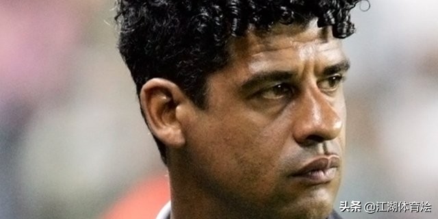 荷兰三剑客之意大利,荷兰三剑客罗本