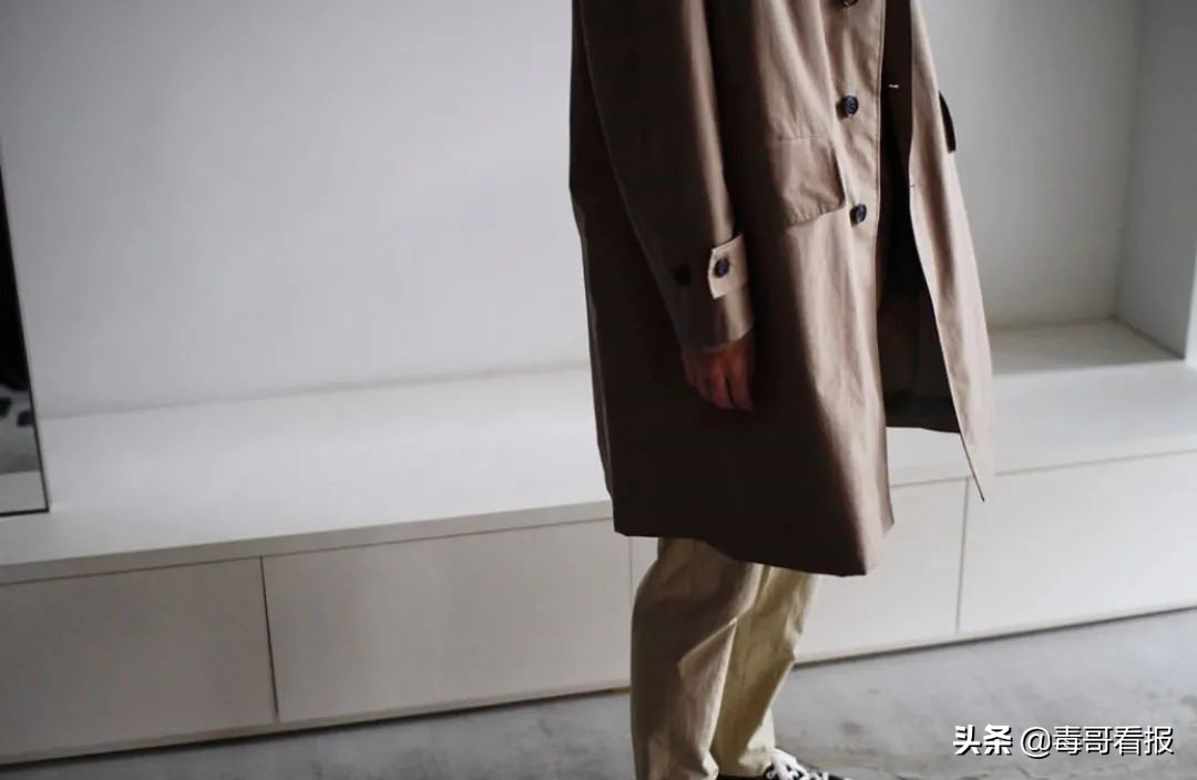 converse鍖″▉绔ヨ澶栧,converse琛ｆ湇