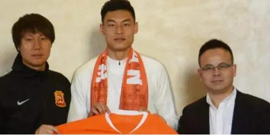 韩鹏飞武汉体院,韩鹏飞足球运动员