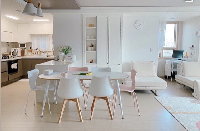 韩国温馨小家,韩国夫妇的loft温馨之家