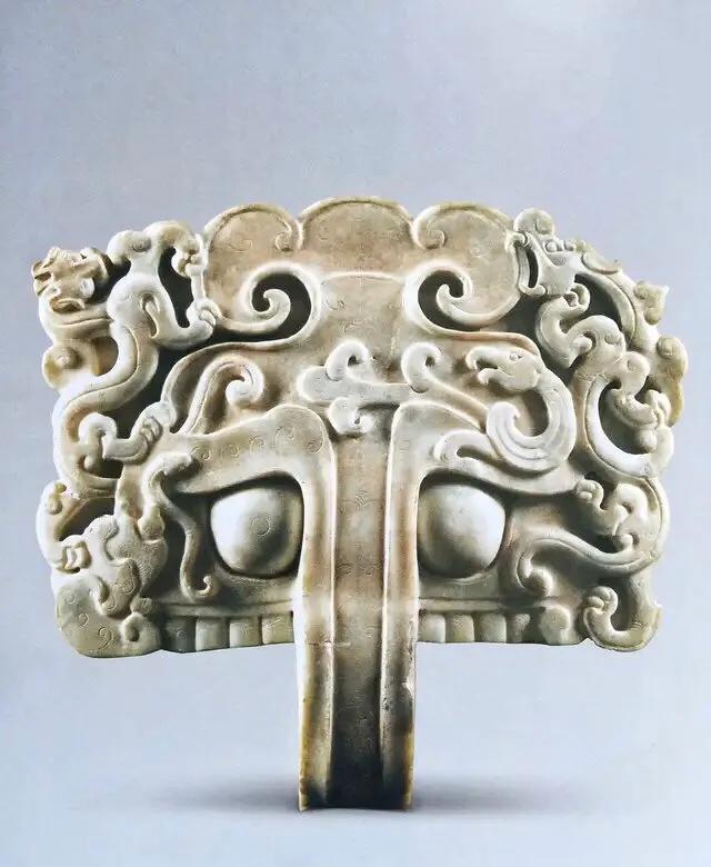 年轻女子拿玉环给专家鉴定，专家：媲美和氏璧！