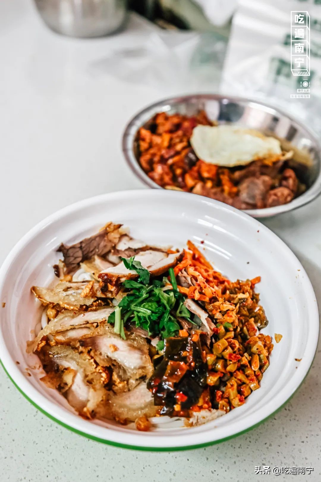 桂林本地人爱吃的桂林米粉,一碗桂林米粉吃出了我儿时味道