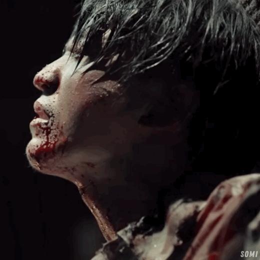 王俊凯1921受刑戏份,王俊凯受刑戏份是怎么演的