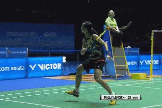 还不会打螺旋时用啥练习,如何练好反手高远球