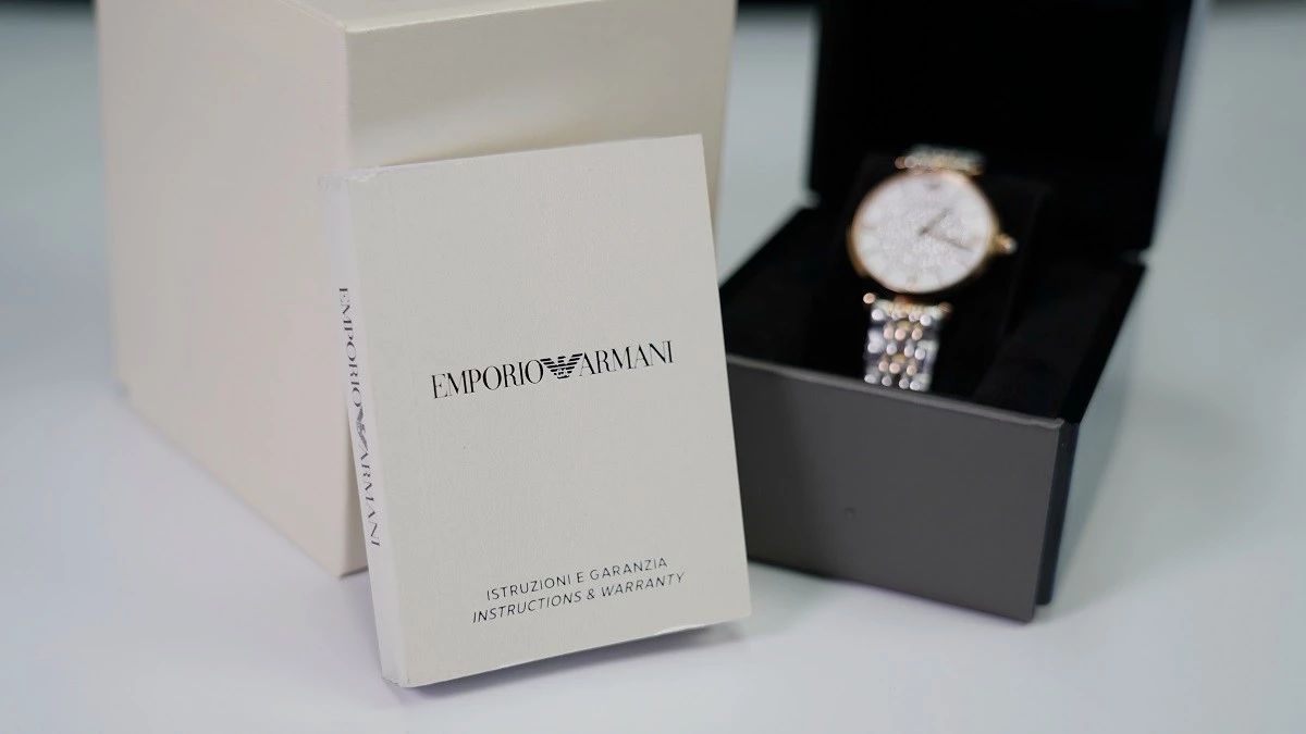 杨祐宁戴的什么表,张钧甯戴的手表