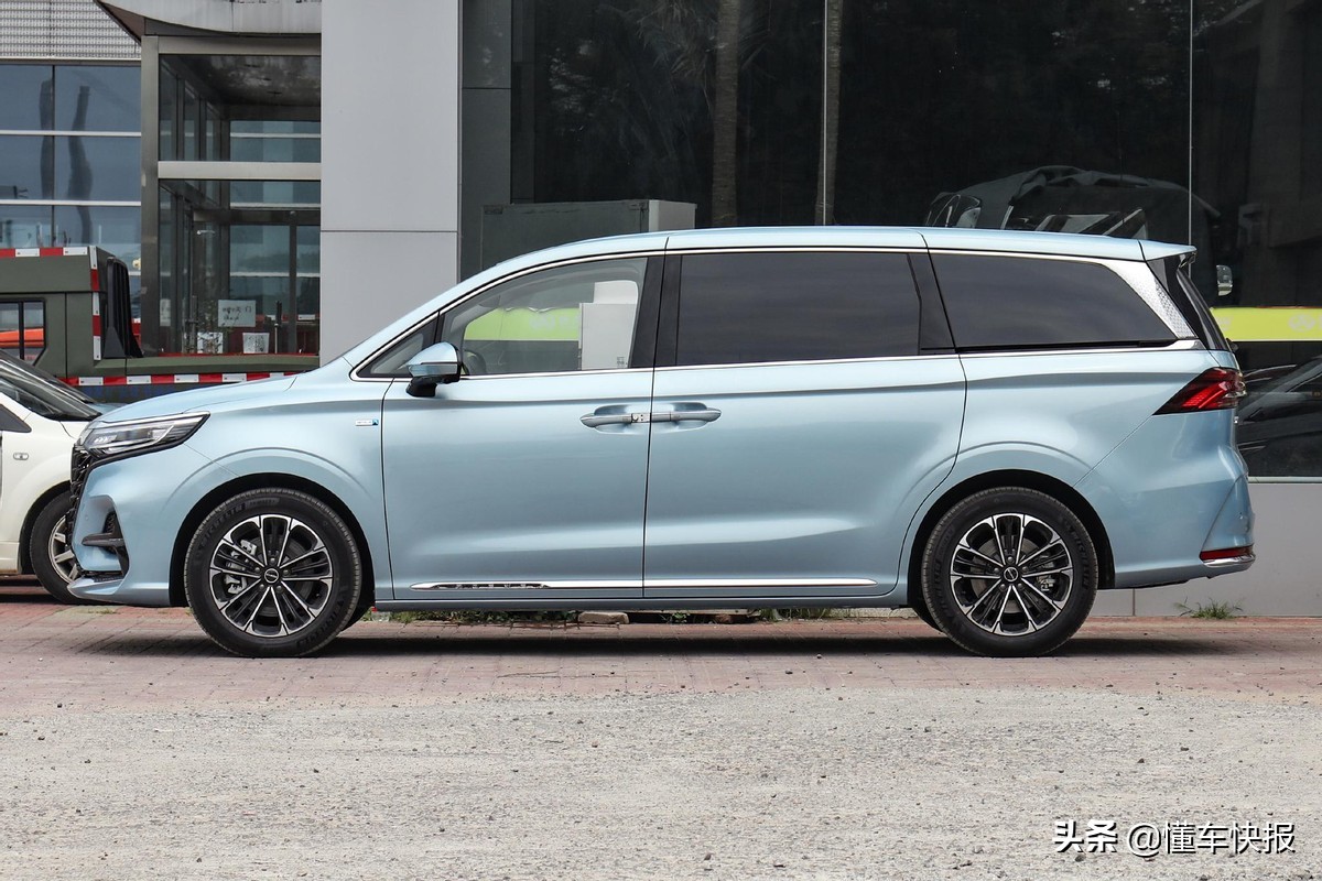 mpv商务车大全7座推荐10万以内,2022款现代mpv商务车大全7座