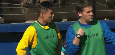 两个月前的边线球未解，现在又来个乌龙球！中国队，求你别急了