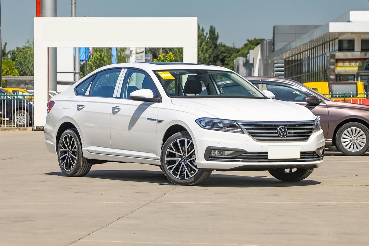 大众朗逸值得买吗哪款好,最亲民最合适的家用车型大众朗逸