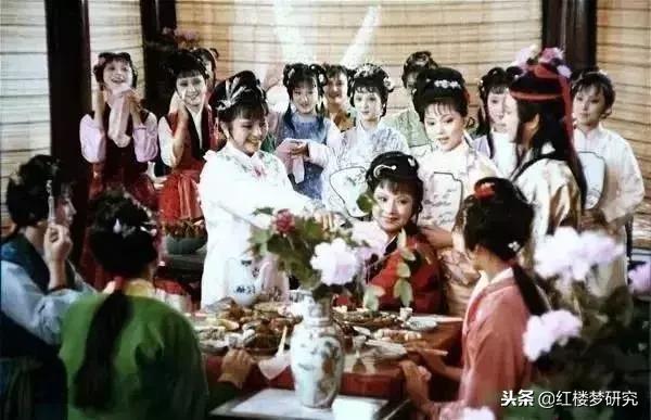 贾琏正经的时候,贾琏是纨绔子弟吗