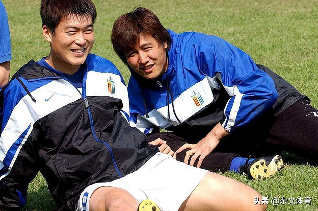 47岁足球天才被捕,国足天才小将被罚