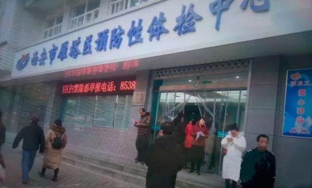 雁塔区“免费*证办**+高效服务”获赞誉