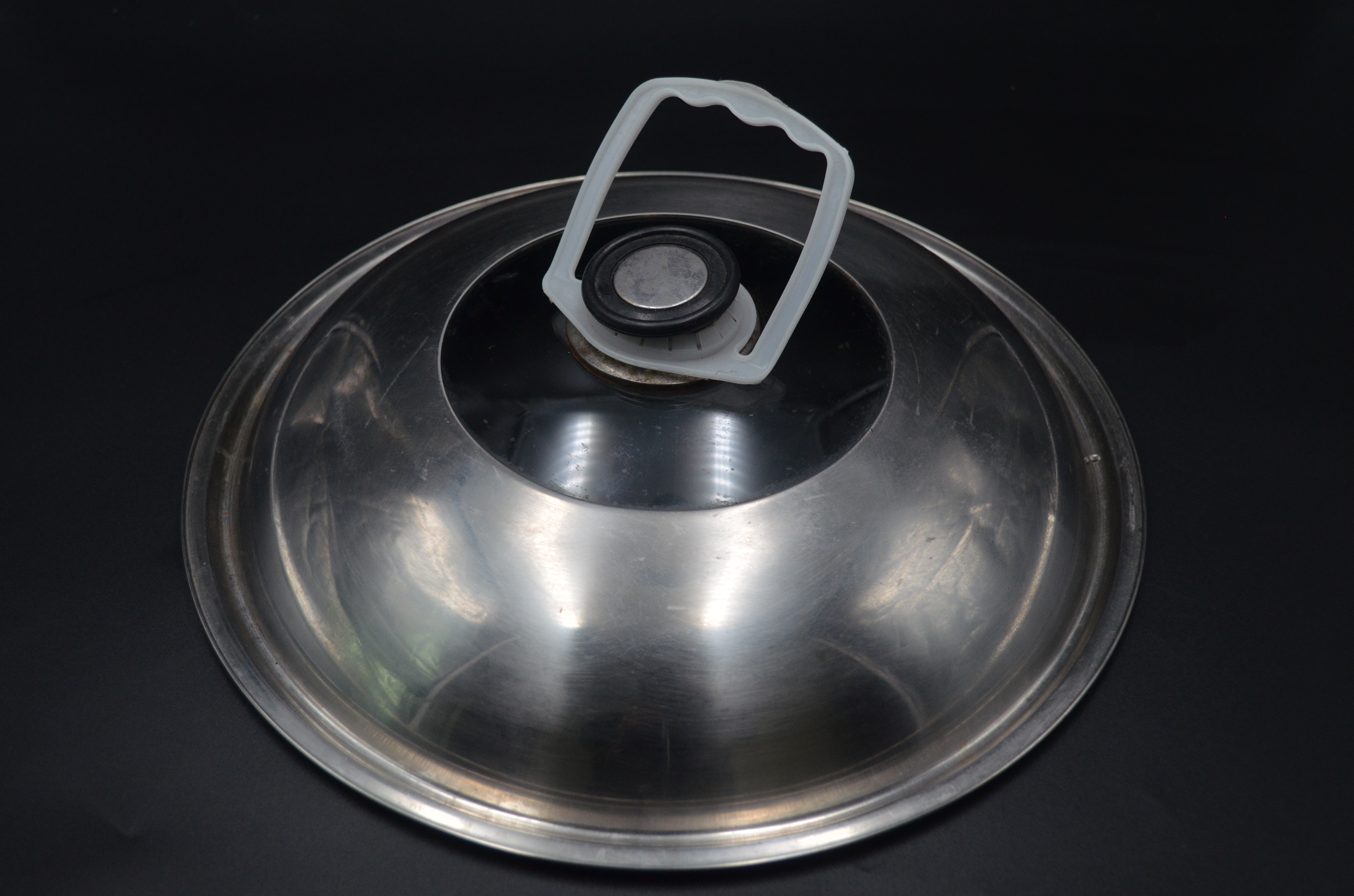 锅盖手柄坏了怎样能做好,锅盖把手坏了不用愁