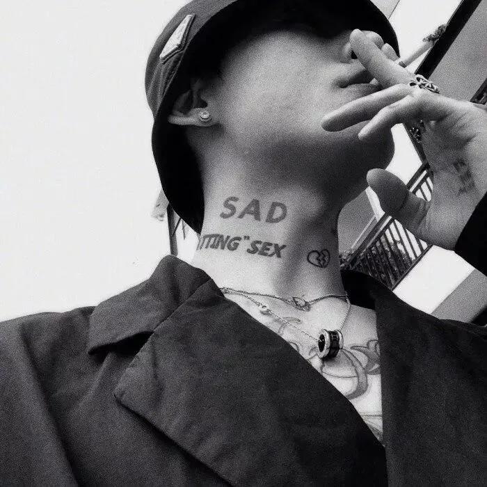 今年最火的抖音头像,抖音最火头像最新