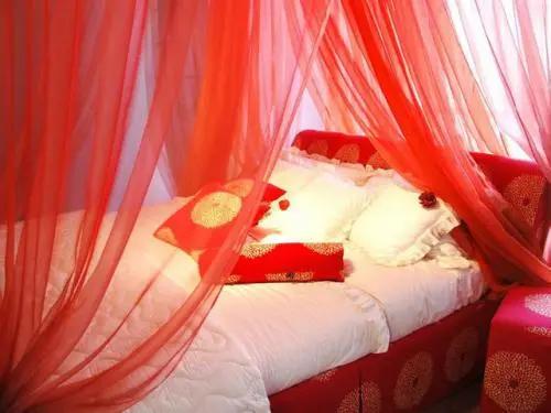 结婚必须买新的婚床吗,用过的婚床可以送人吗