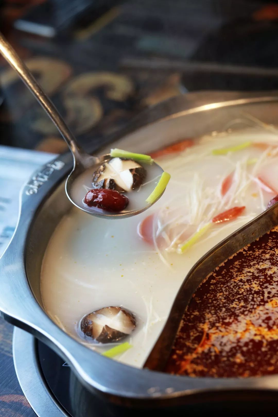 一锅三吃延边,一锅三吃天台店